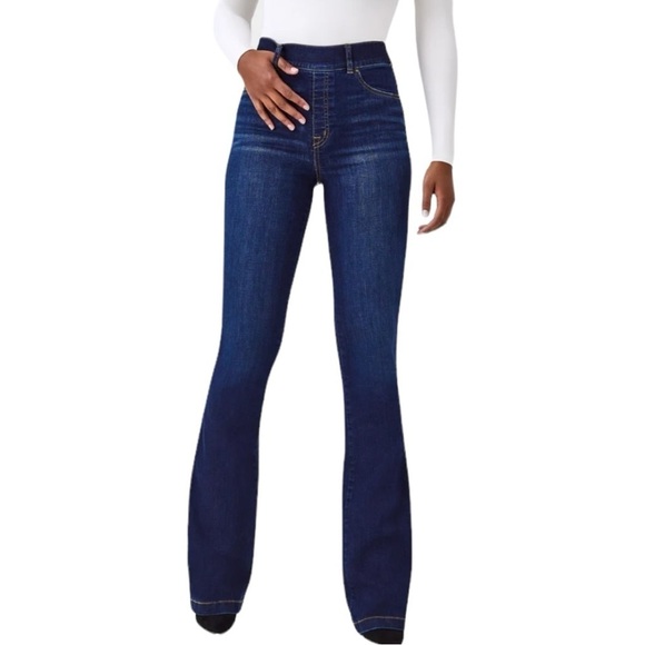 Spanx High Waist Flare Leg Jeans Size Medium NWOT - Picture 1 of 12